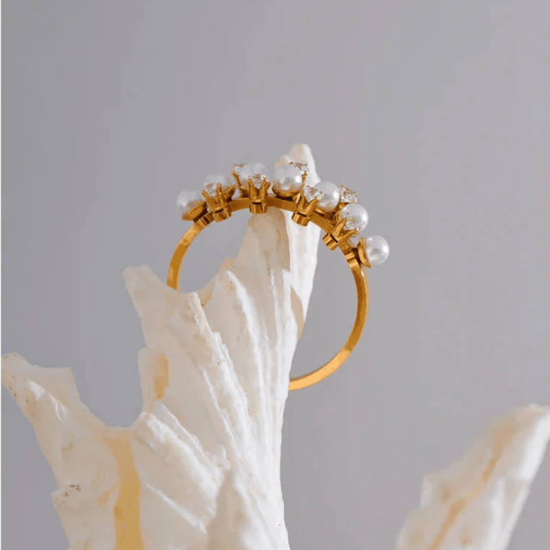 Anel Ajustável com Pérolas - DELICATTA