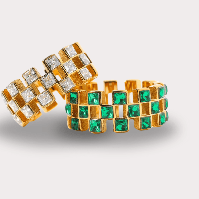 Anel Quadriculado com Zircônia - DELICATTA